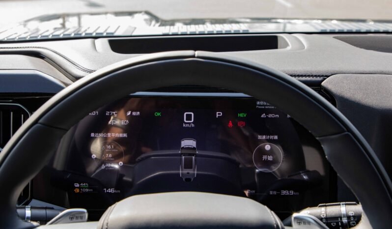 
								2025 BYD Leopard 8 Smart and Brave Flagship Edition (6 Seats) full									