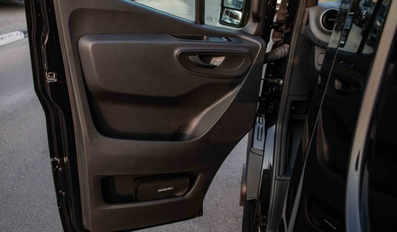 
								2026 Mercedes-Benz Sprinter 519 Extra Long full									