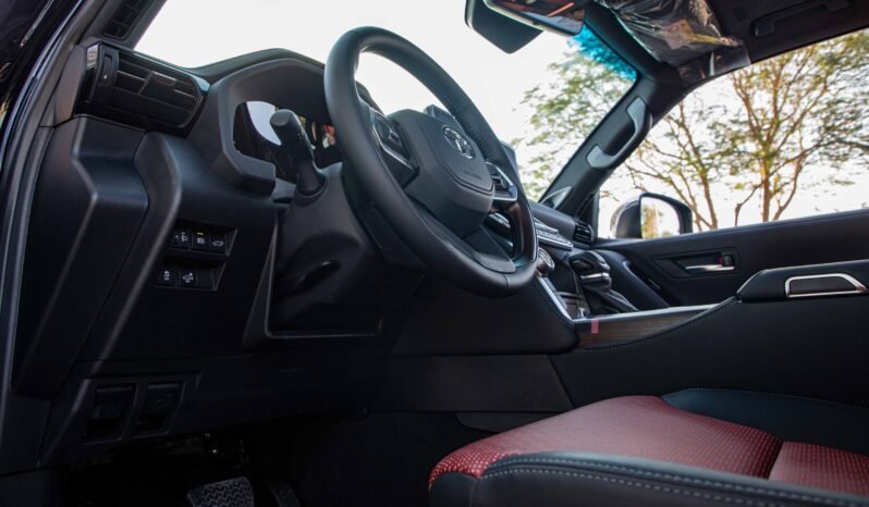 
								2026 Toyota Land Cruiser GX-R LTD full									