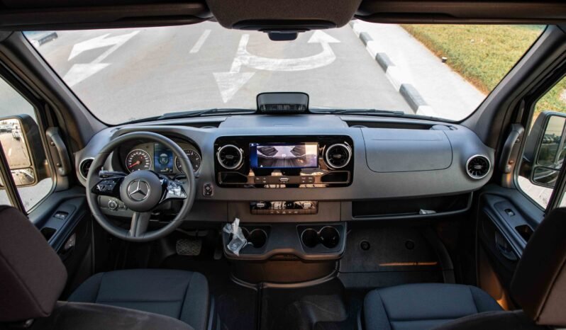 
								2026 Mercedes-Benz Sprinter 519 Extra Long full									