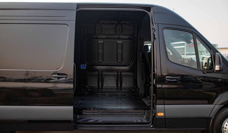 
								2026 Mercedes-Benz Sprinter 519 Extra Long full									