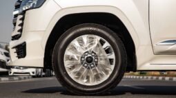 
										2025 Toyota Land Cruiser GXR full									