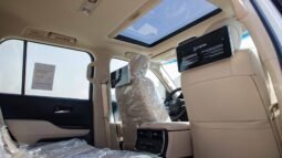 
										2025 Toyota Land Cruiser GXR full									