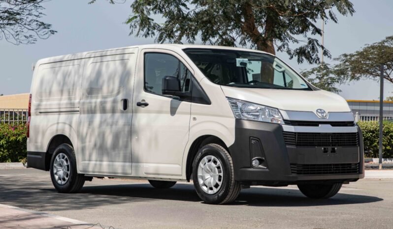
								2026 Toyota Hiace STD 3S P AT GL RA CARGO full									