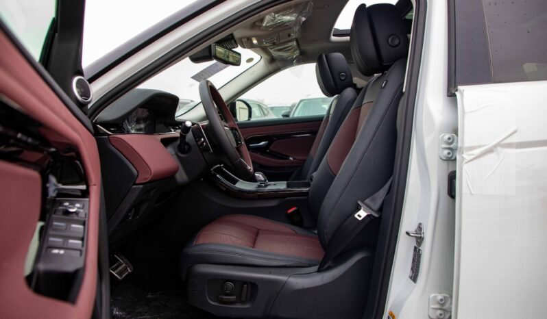 
								2025 Land Rover Range Rover Evoque Dynamic full									