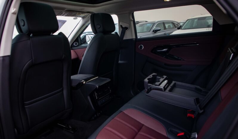 
								2025 Land Rover Range Rover Evoque Dynamic full									