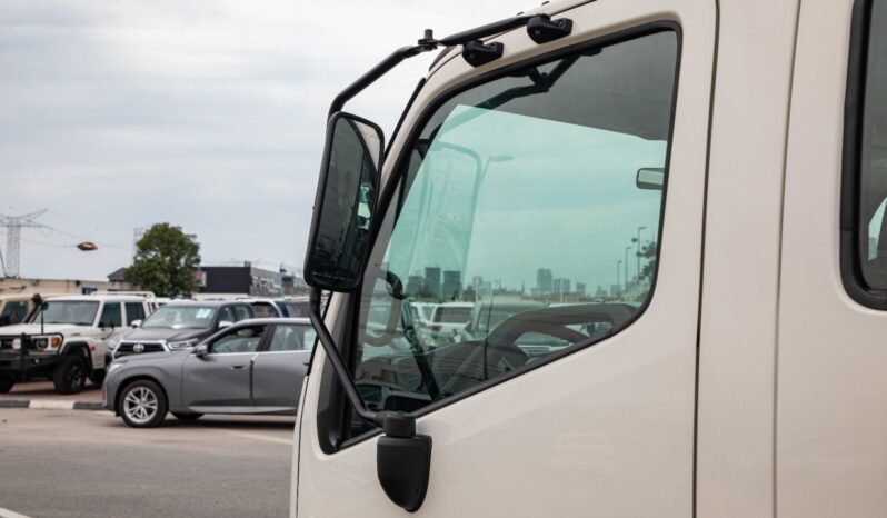 
								2024 HINO 300 SERIES 714 D/C full									