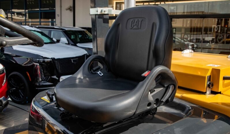 
								2025 Caterpillar Diesel Forklift Truck 10.0 Ton full									