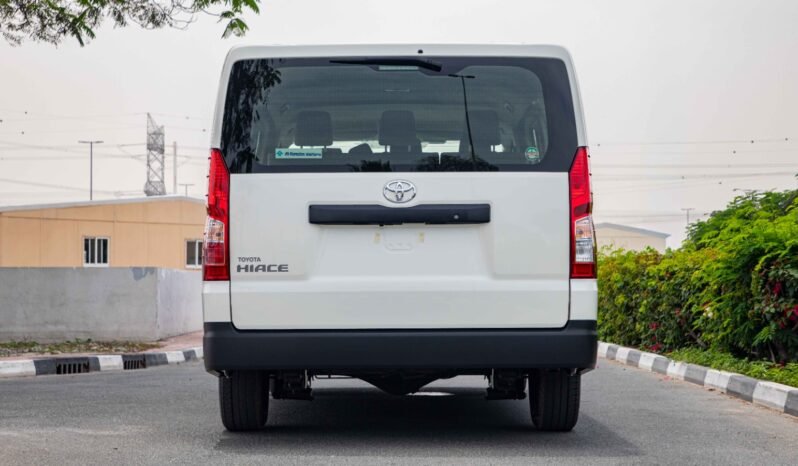 
								2026 Toyota Hiace STD ROOF 6S P 3.5 L MT GL RB full									