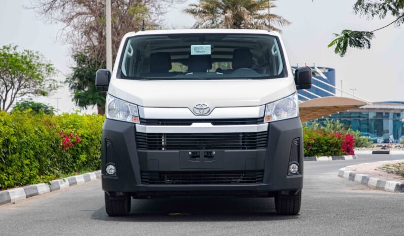 
								2026 Toyota Hiace STD ROOF 6S P 3.5 L MT GL RB full									