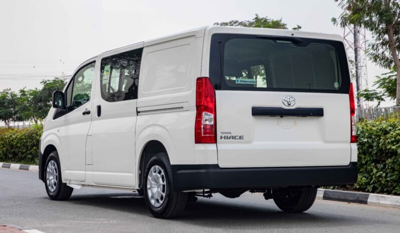 
								2026 Toyota Hiace STD ROOF 6S P 3.5 L MT GL RB full									