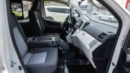
										2026 Toyota Hiace STD ROOF 6S P 3.5 L MT GL RB full									
