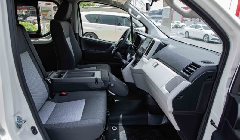 
								2026 Toyota Hiace STD ROOF 6S P 3.5 L MT GL RB full									