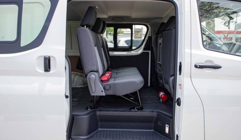 
								2026 Toyota Hiace STD ROOF 6S P 3.5 L MT GL RB full									
