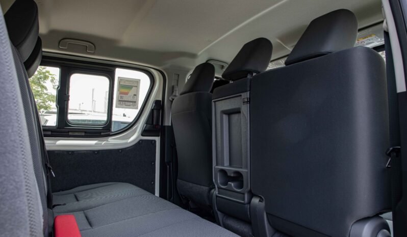 
								2026 Toyota Hiace STD ROOF 6S P 3.5 L MT GL RB full									