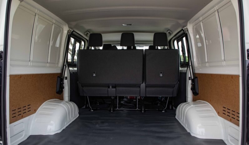
								2026 Toyota Hiace STD ROOF 6S P 3.5 L MT GL RB full									