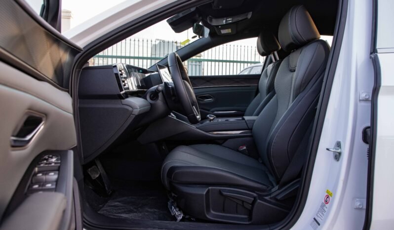 
								2025 BYD Qin L DM-i 80KM INTELLIGENT DRIVING LEADING EDITION full									