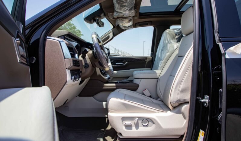 
								2025 GMC Yukon Denali Edition 6.2L V8 full									