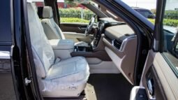 
										2025 GMC Yukon Denali Edition 6.2L V8 full									