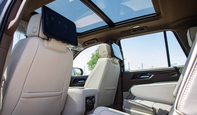
								2025 GMC Yukon Denali Edition 6.2L V8 full									