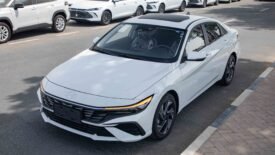 2025 Hyundai Elantra 1.5L Premium