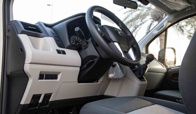 
								2026 Toyota Hiace HIGH ROOF 13S P 3.5L MT GL RB full									