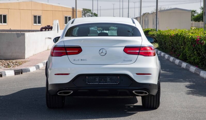 
								2017 Mercedes-Benz GLC Coupe 250 AMG 4Matic full									