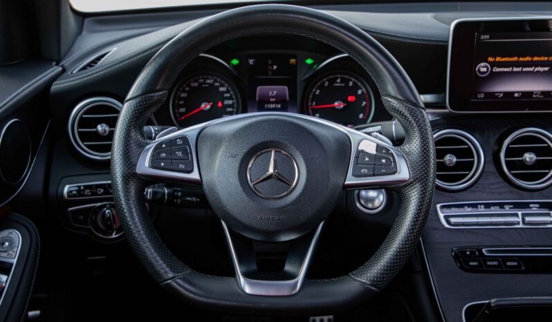 
								2017 Mercedes-Benz GLC Coupe 250 AMG 4Matic full									