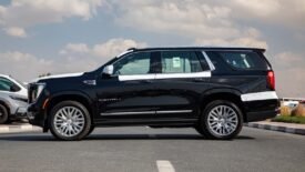 2025 GMC Yukon Denali 6.2L V8 4WD