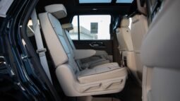 
										2025 GMC Yukon Denali 6.2L V8 4WD full									