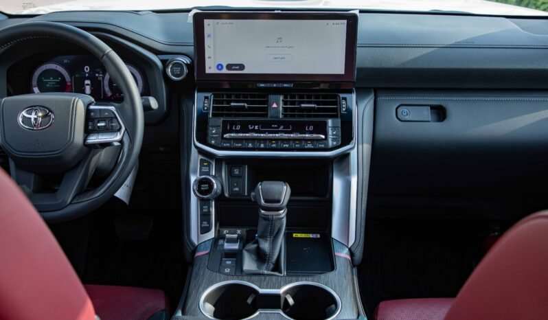 
								2026 Toyota Land Cruiser VXR TWIN TURBO 3.5L full									