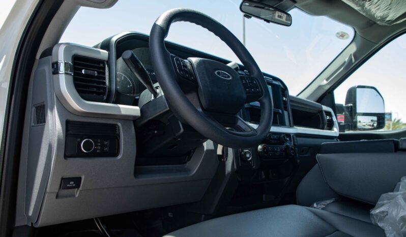 
								2024 Ford F-550 XL SUPERDUTY 6.7L Power Stroke Turbo Diesel V8 REGULAR CHASSY full									