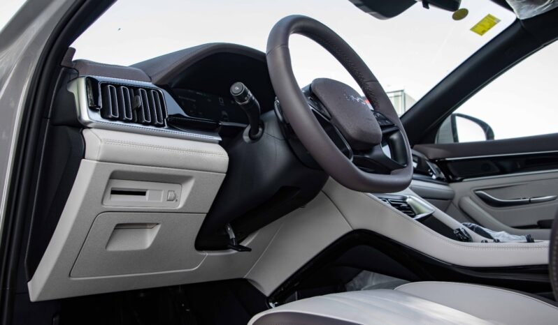 
								2025 BYD Song Plus DM-i 112KM Premium Edition full									
