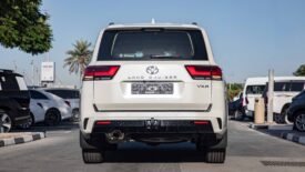 2026 Toyota Land Cruiser VXR 4.0L A/T Petrol