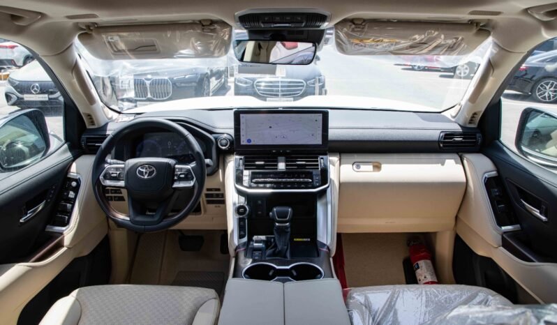 
								2026 Toyota Land Cruiser VXR 4.0L A/T Petrol full									