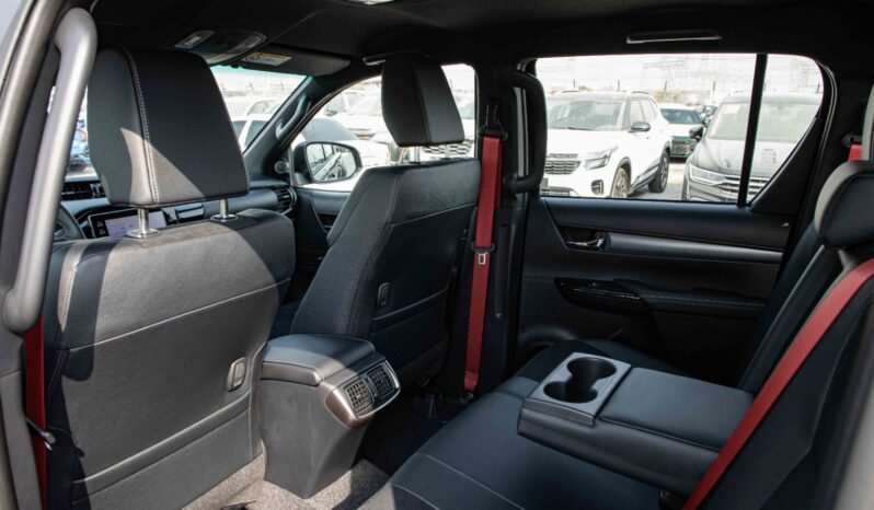 
								2026 Toyota Hilux GR Sport 4.0L AT 4WD full									
