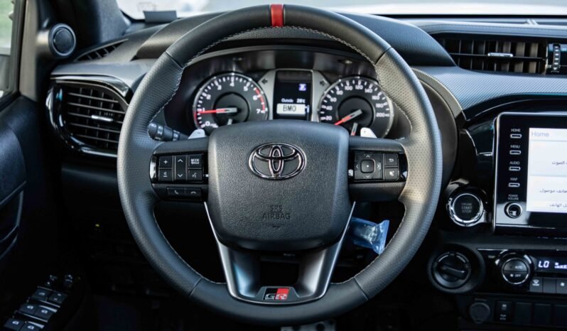 
								2026 Toyota Hilux GR Sport 4.0L AT 4WD full									