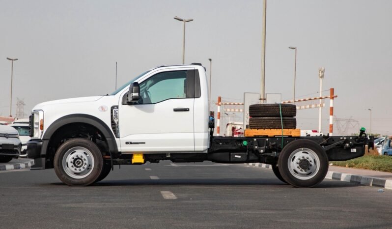 
								2024 Ford F-550 XL SUPERDUTY 6.7L Power Stroke Turbo Diesel V8 145-inch wheelbase full									