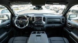 
										2025 Chevrolet Silverado V8 5.3L PICK-UP 4WD full									