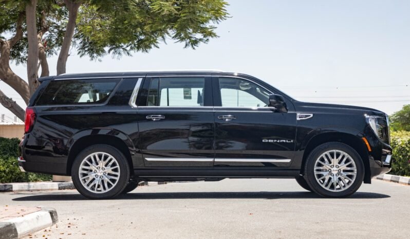 
								2026 GMC Yukon XL Denali V8 4WD full									