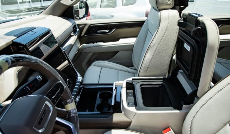 
								2026 GMC Yukon XL Denali V8 4WD full									
