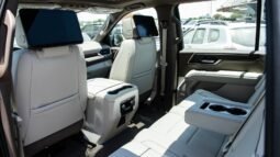 
										2026 GMC Yukon XL Denali V8 4WD full									
