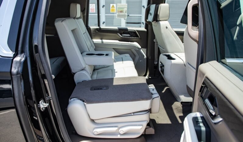
								2026 GMC Yukon XL Denali V8 4WD full									