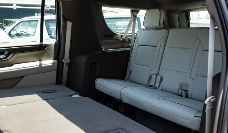 
								2026 GMC Yukon XL Denali V8 4WD full									