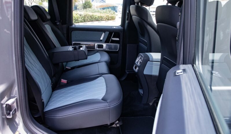 
								2026 Mercedes Benz G63 AMG DOUBLE-NIGHT PACKAGE full									