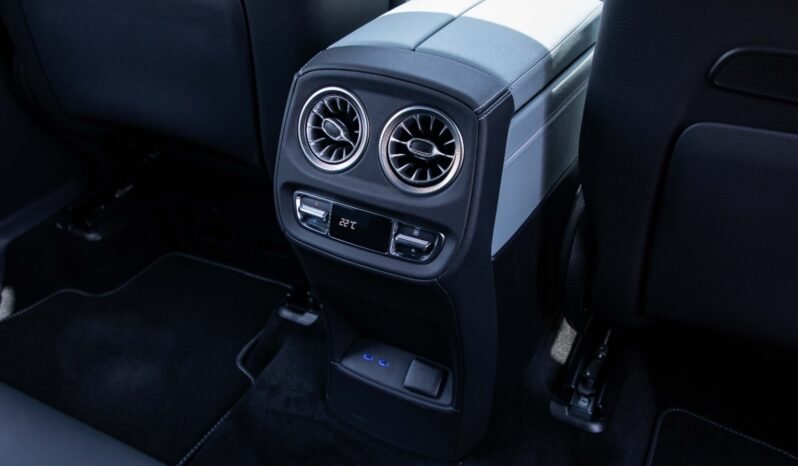 
								2026 Mercedes Benz G63 AMG DOUBLE-NIGHT PACKAGE full									
