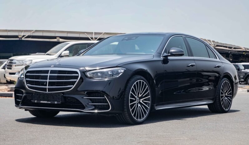 
								2024 Mercedes Benz S500 4MATIC L 4.0L AMG full									