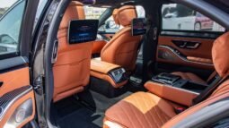 
										2024 Mercedes Benz S500 4MATIC L 4.0L AMG full									