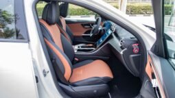 
										2026 Mercedes Benz C200 AMG Night Package full									