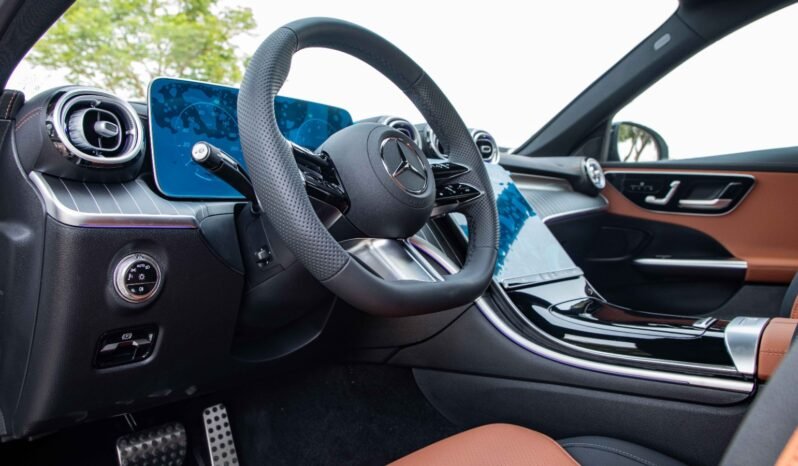 
								2026 Mercedes Benz C200 AMG Night Package full									